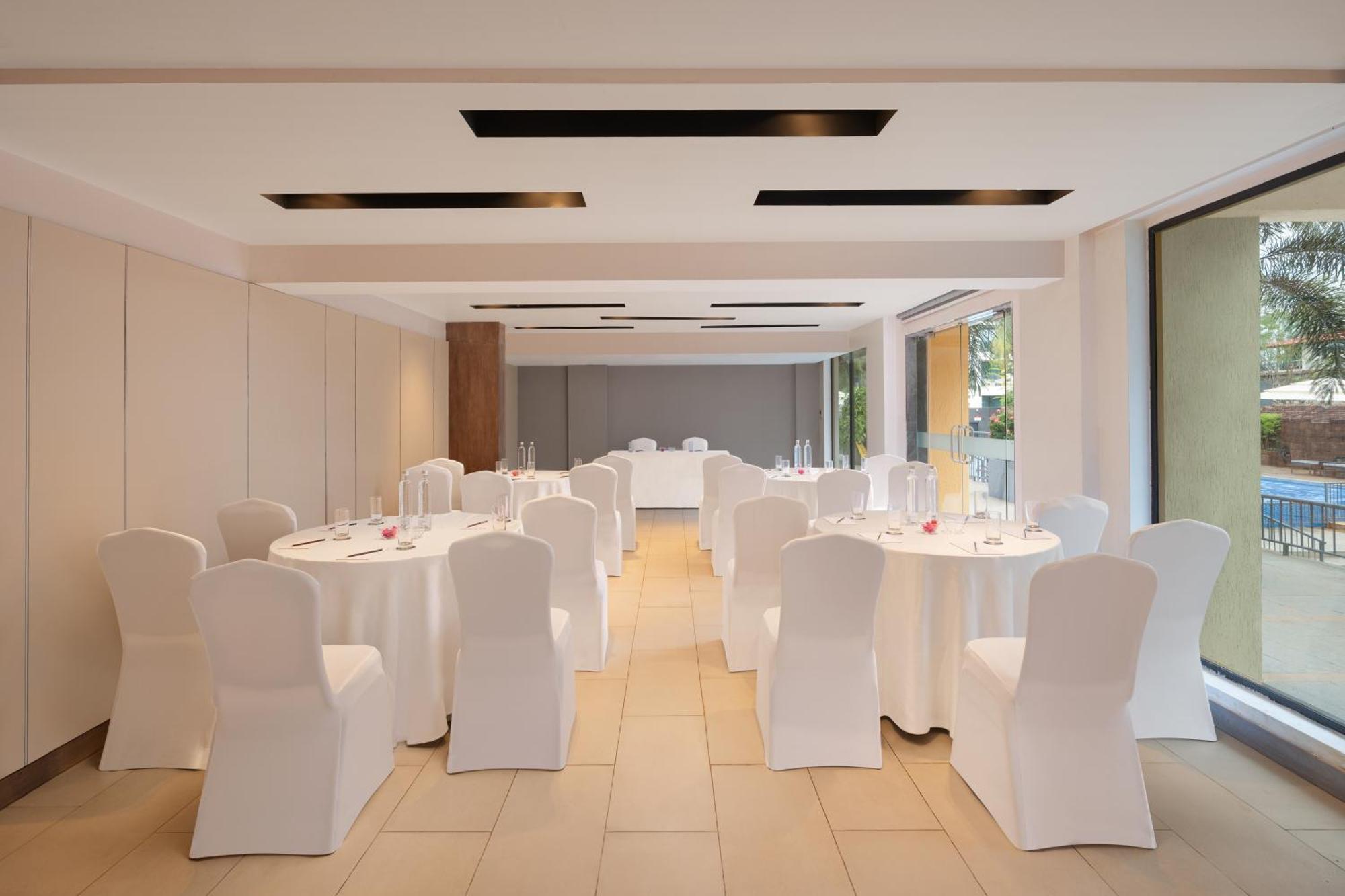 Fairfield By Marriott Goa Anjuna Baga Exterior foto